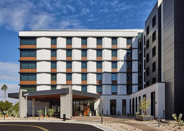 Senna House Hotel Scottsdale, Curio Collection By Hilton
